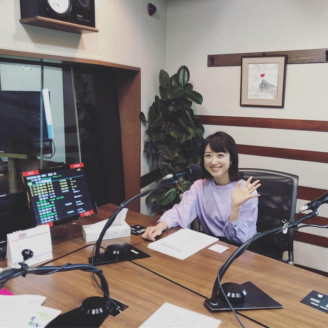 川田裕美さんのインスタグラム写真 - (川田裕美Instagram)「このあと11時30分〜 始まりまーす🎵 TOKYO FM『Song for Children』」5月3日 11時02分 - hiromikawata163