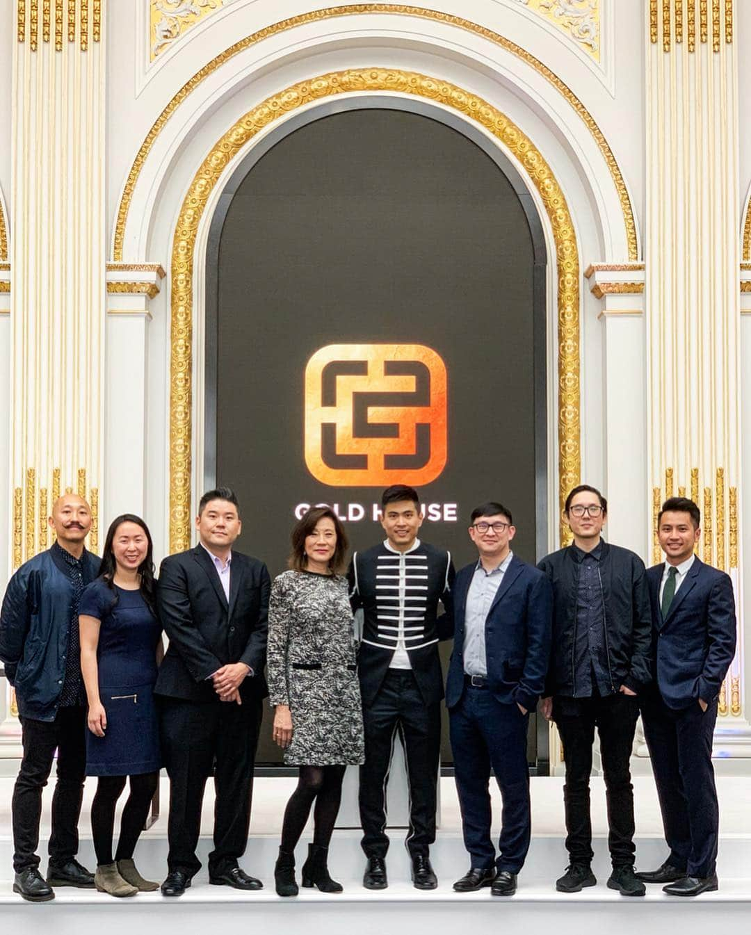 アレックス・シブタニさんのインスタグラム写真 - (アレックス・シブタニInstagram)「Honored to join @goldhouseco at the @nyse yesterday to ring the closing bell and kick off Asian American & Pacific Islander Month. Thank you to brother @bingchen and the founding family of @goldhouseco for having us at such a memorable occasion. Always great to reunite with so many friends! @vinlin @janetyang1 @fareastmovement @transparentfeed @heymichellelee @therealphilliplim @troublewithprabal @alwaysupintheair」5月3日 10時58分 - alexshibutani