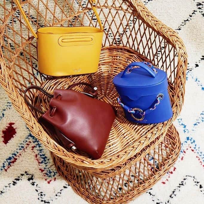 メリメロさんのインスタグラム写真 - (メリメロInstagram)「Face the weekend with colorful and stylish brand new bags: our Nancy Majorelle Blue, Elsie Golden Hour and Briony Mini Argan will be your distinctive accessories. #melimelobags #style #weekend #luxury #bag #melimelo #marrakech #instagram」5月3日 3時56分 - melimelobags