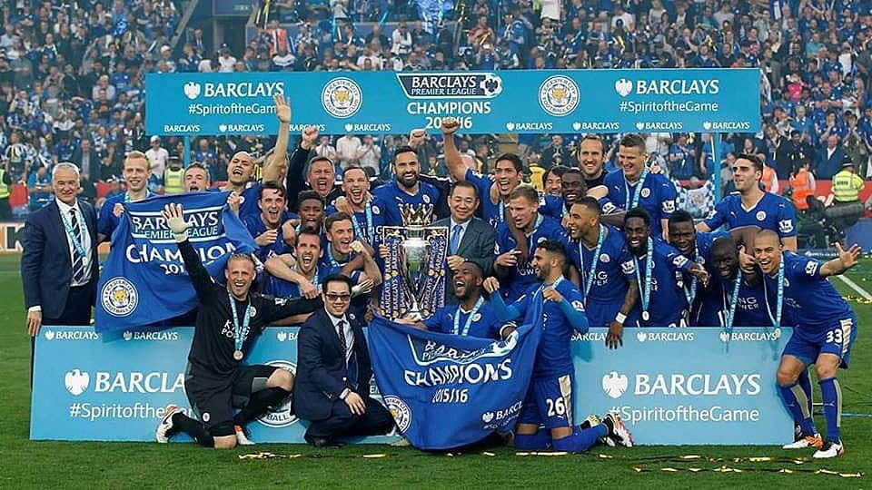 ギョクハン・インレルのインスタグラム：「It’s already been 3 years since an incredible victory obtained by an unforgettable group. #tbt #lcfc 💙🇬🇧🏆」