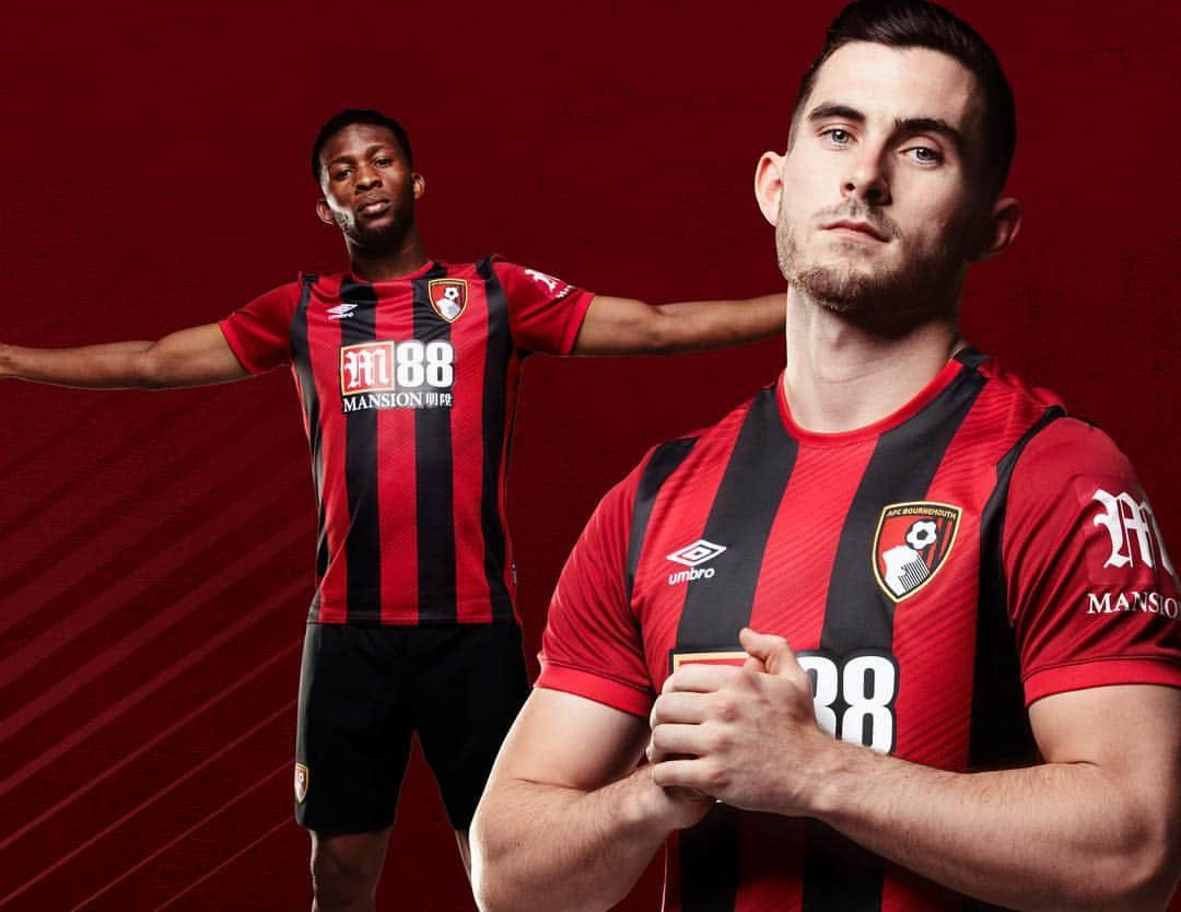 AFCボーンマスさんのインスタグラム写真 - (AFCボーンマスInstagram)「We’ll be in our new 2019/20 home kit for the first time against Tottenham on Saturday 🔥 #afcb 🍒」5月3日 5時44分 - afcb