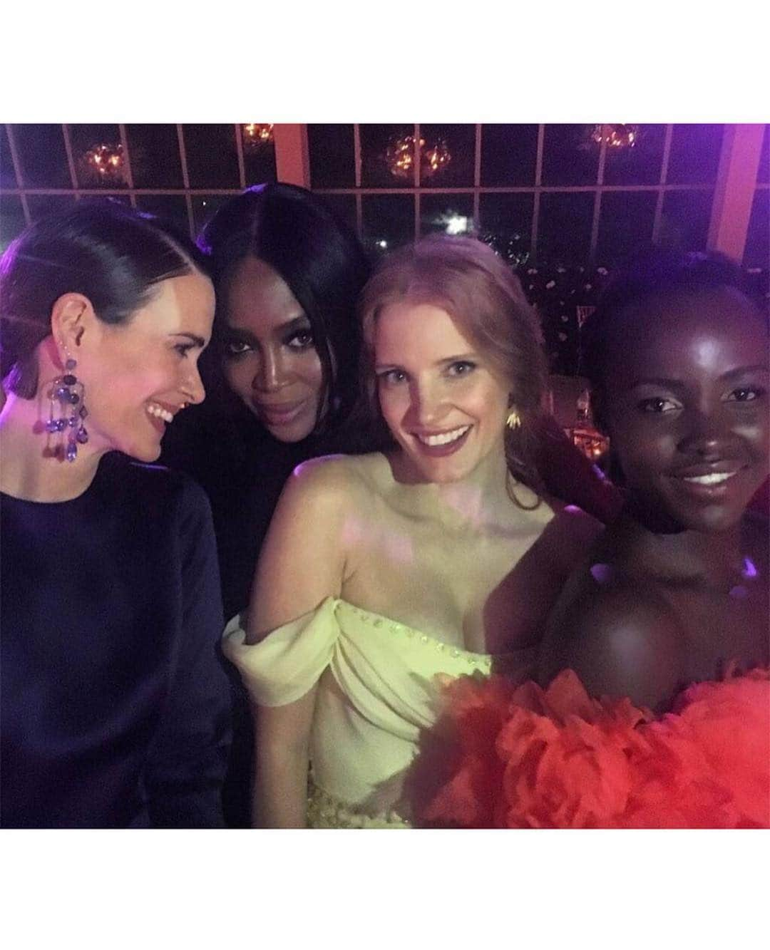 ルピタ・ニョンゴさんのインスタグラム写真 - (ルピタ・ニョンゴInstagram)「#MetGala Flashback! Round 4 🔜. #TBT」5月3日 6時12分 - lupitanyongo