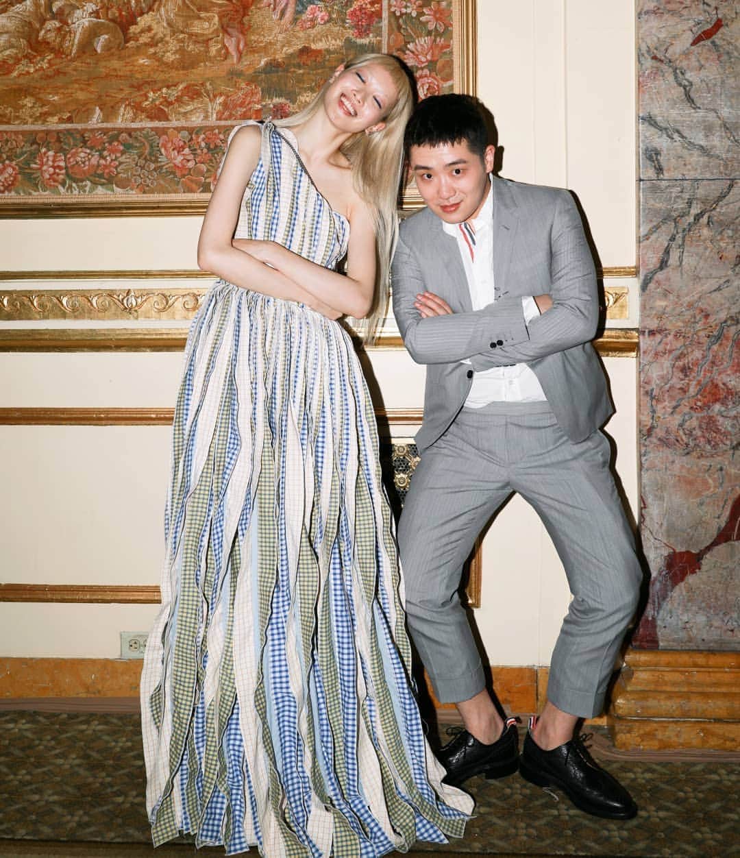 フェルナンダ・リーのインスタグラム：「Last night in @markgong_studio for @chinainstitute_❣ #chinafashiongala」