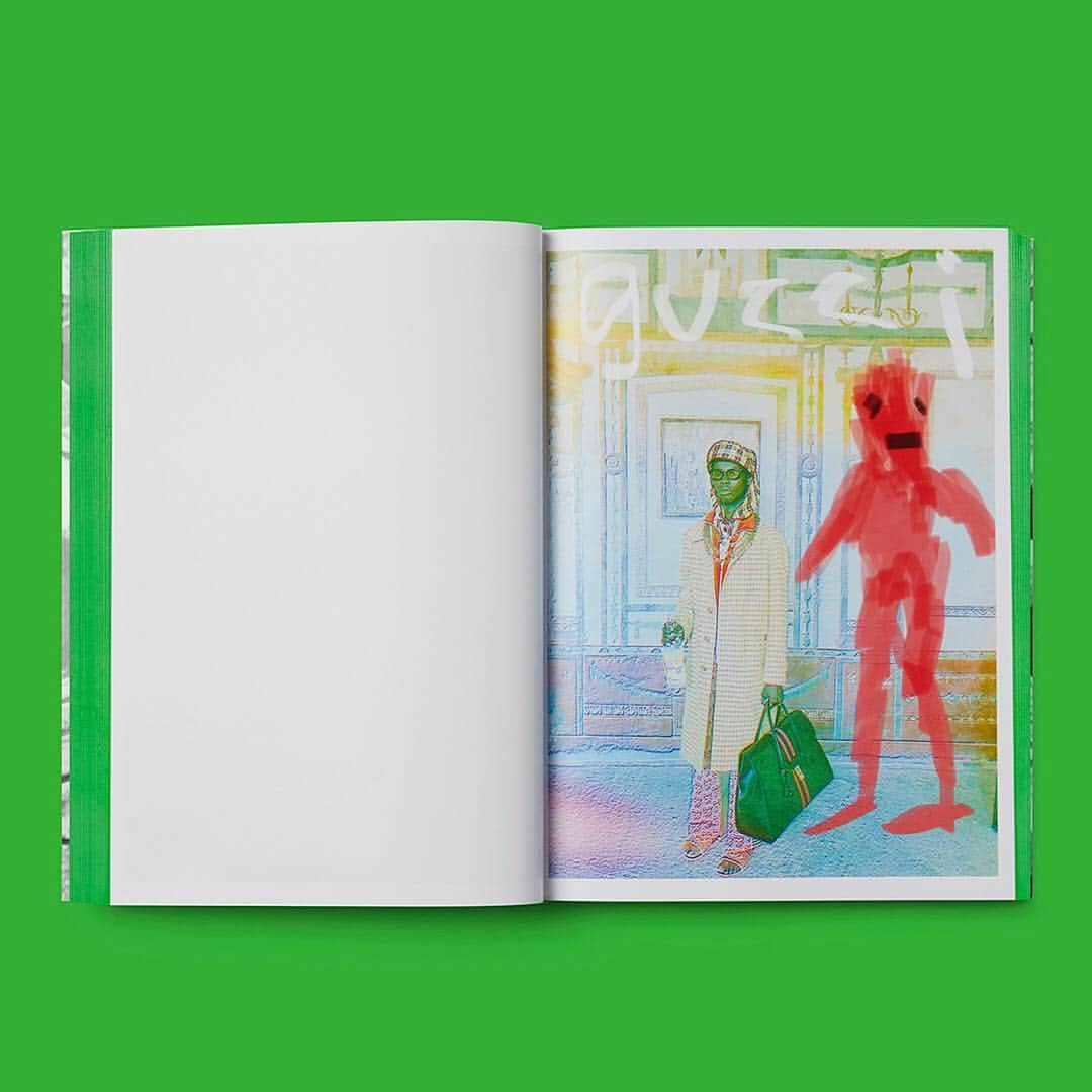 グッチさんのインスタグラム写真 - (グッチInstagram)「Art by #HarmonyKorine is interspersed throughout the limited-edition book ‘Gucci by Harmony Korine’ together with photographs by the director with the #GucciPreFall19 collection by @alessandro_michele. Discover more about the book through link in bio. #AlessandroMichele  Images shot in @pompeii_parco_archeologico and @ercolanoscavi Courtesy of the Ministry of Cultural Heritage and Activities, Archaeological Parks of Pompeii and Herculaneum.」5月3日 7時01分 - gucci