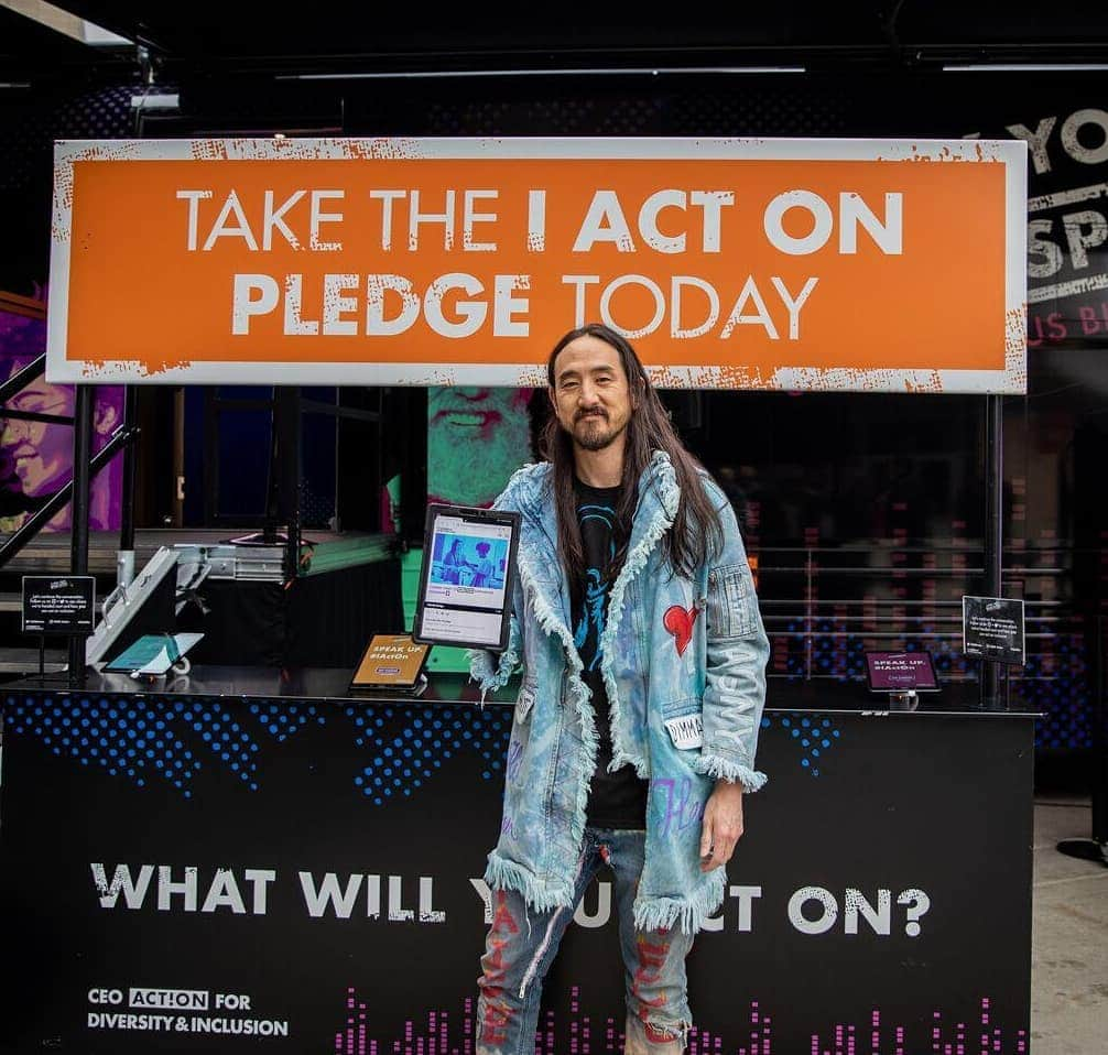 スティーヴ・アオキさんのインスタグラム写真 - (スティーヴ・アオキInstagram)「Inclusion for all. Thank you @UWMadison for coming out to the show! Special thanks to @CEO_Action for hosting me and driving action on inclusion. Check out their work at @CEO_Action. #IActOn」5月3日 7時14分 - steveaoki