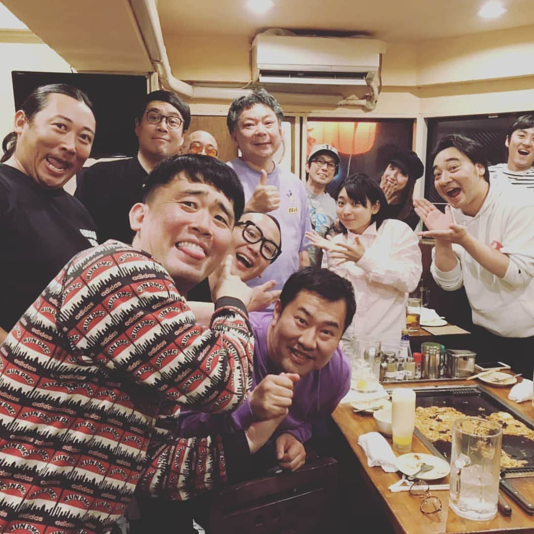 鈴木おさむさんのインスタグラム写真 - (鈴木おさむInstagram)「タカトシのタカが誕生会開いてくれました。まるで初恋タローが主役のようだが、違います」5月3日 9時56分 - osamuchan_suzuki