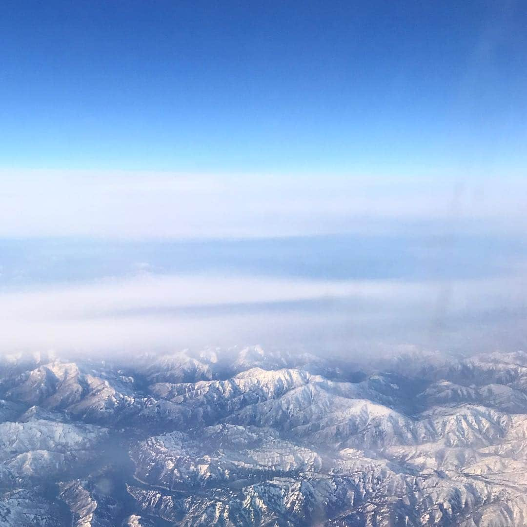 コン・テユさんのインスタグラム写真 - (コン・テユInstagram)「ただいま。日本。飛行機の上から。 다녀왔어요. 비행기안에서 .일본으로」4月29日 14時23分 - teyu_