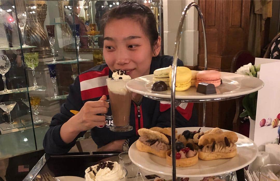 WU Yueさんのインスタグラム写真 - (WU YueInstagram)「my third world championships, singles mixed doubles and doubles finished in top 32, overall, I have a great time for the training camp with Hungarian 🇭🇺 team, and I enjoyed the tournament very much!! I will keep working hard and looking forward to Slovenia open🇸🇮 💪🏻✊🏻🏓🏓 #tabletennis #worldchampionship」4月29日 6時23分 - wuyuetabletennis