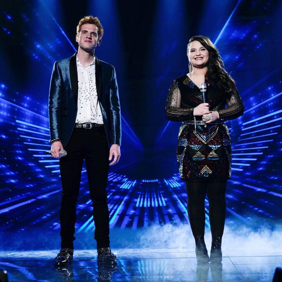 American Idolさんのインスタグラム写真 - (American IdolInstagram)「When you close your 👀, do you see these two in the Finals? 🔮🔮 Keep texting “8" for @madisonv and “9" for @jlloydharmon to “21523”! #AmericanIdol」4月29日 10時02分 - americanidol