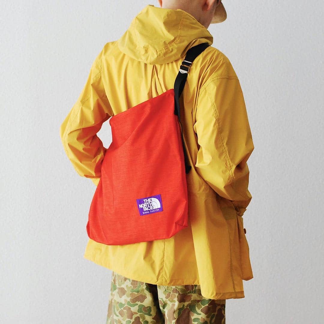 wonder_mountain_irieさんのインスタグラム写真 - (wonder_mountain_irieInstagram)「_ ［ jacket ］ Nigel Cabourn / ナイジェル ケーボン “SWEDISH PARKA VEGETABLE DYE” ￥49,680- ［bag］ THE NORTH FACE PURPLE LABEL -ザ ノース フェイス パープル レーベル- "Shoulder Bag" ￥8,532- _ 〈online store / @digital_mountain〉 jacket→ http://www.digital-mountain.net/shopdetail/000000009106/ bag→ http://www.digital-mountain.net/shopdetail/000000007370/ _ 【オンラインストア#DigitalMountain へのご注文】 *24時間受付 *15時までのご注文で即日発送 *1万円以上ご購入で送料無料 tel：084-973-8204 _ We can send your order overseas. Accepted payment method is by PayPal or credit card only. (AMEX is not accepted)  Ordering procedure details can be found here. >>http://www.digital-mountain.net/html/page56.html _ 本店：#WonderMountain  blog>> http://wm.digital-mountain.info/blog/20190413/ _ #NigelCabourn #THENORTHFACEPURPLELABEL  #ザノースフェイスパープルレーベル #ナイジェルケーボン shorts→ #nigelcabourn ￥20,520- _ 〒720-0044  広島県福山市笠岡町4-18 JR 「#福山駅」より徒歩10分 (12:00 - 19:00 水曜定休) #ワンダーマウンテン #japan #hiroshima #福山 #福山市 #尾道 #倉敷 #鞆の浦 近く _ 系列店：@hacbywondermountain _」4月29日 10時29分 - wonder_mountain_