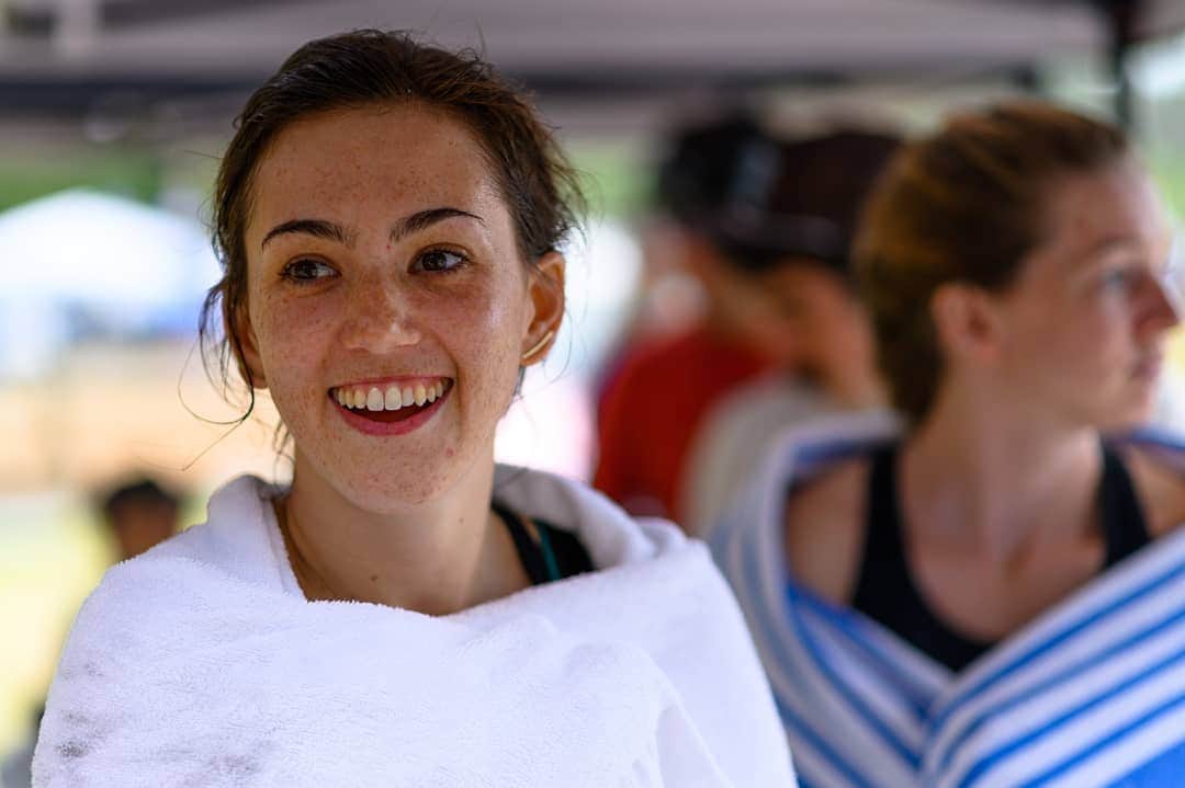 ペイジー・クラッセンのインスタグラム：「Tuckfest. Solid weekend hanging with good people 🤼‍♀️ and hucking it 🤹‍♀️ over the pool 💦. Speed climbing is hard 🐨, but laughing with your friends in the sun is easy peasy 🏊‍♀️. Thanks to @usnwc for hosting such a rad event, and the route setters and coordinators who made it 🔥 @markallenmercer @j.velie. Congrats 🥳 to @meaganmartin89 and @hanna_smash for being the speediest 🦹‍♀️🦹‍♂️. Always fun hanging with the @lasportivana crew @idressedmyselfthismorning  @_keenan_t @emilyaharrington @philip_carberry @cristinastrid and @arjandekock (Arjan on the 📷 game)」
