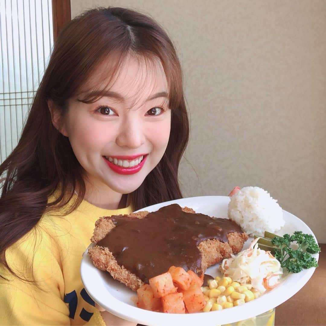 ハヌルさんのインスタグラム写真 - (ハヌルInstagram)「안뇽 여러분💛 제가 DIA TV 인플루언서분들과 함께🤭 KB국민은행 💛똑똑! 내 방송을 부탁해~💛 캠페인에 참여하게 되었어요👏🏻👏🏻 . 저는 나도님으로 변신하여 먹방 영상에 도전하려고해요☺️☺️ 근데 이걸 찍으려면!!! 여러분들의 투표를 통해 제가 12팀 중 상위 4팀 안에 들어야 해요 😭😭😭😭😭😭 . 나도로 변신한 하늘이가 보고 싶으신 분들은 KB국민은행 리브똑똑에서 투표해주세요~~!!! 🐻🐻🐻🐻💋 . 💛투표방법💛 . 1. KB국민은행 리브똑똑 앱 다운로드 후 가입🍑 (국민은행 계좌가 없어도 가입이 가능하다고 해용!) 2. 투표배너 누르고 참여! (4/29~5/12까지 가능) *매일 1인 1투표 가능하니 많은 참여 부탁드립니다💛 . 🤭참고로 투표 참여하면 무려 5,000명에게 스타벅스 아메리카노도 드려요🥳 . . . #KB국민은행 #리브똑똑 #똑똑내방송을부탁해 #유료광고 #이벤트」4月29日 11時32分 - haneulina