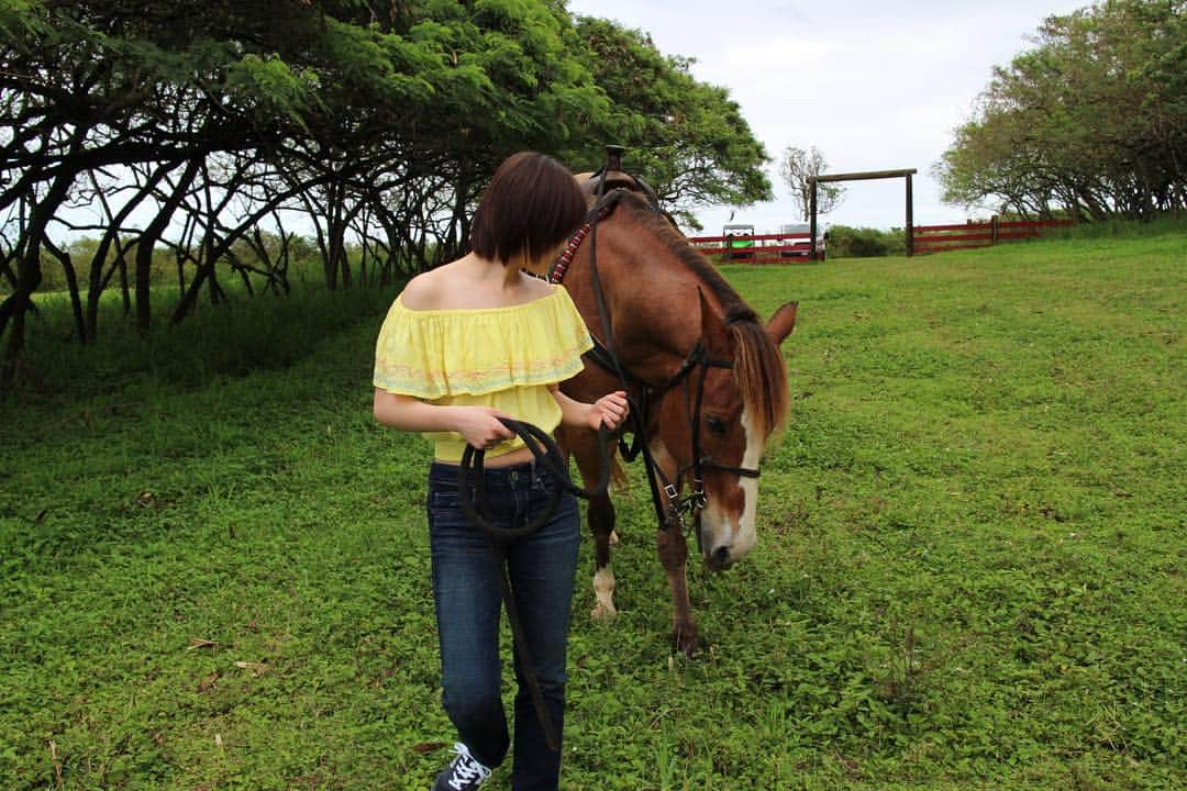 工藤遥さんのインスタグラム写真 - (工藤遥Instagram)「☺︎ 🐴🐴🐴🐴 可愛かったな〜〜〜 #ハル本#Hawaii」4月29日 11時44分 - haruka_kudo.official