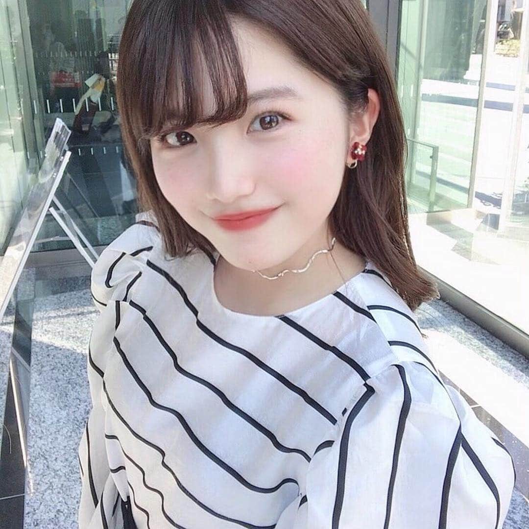 美女美容事情さんのインスタグラム写真 - (美女美容事情Instagram)「《春服🍀💕》⠀ *⠀ リポストを使って、素敵な写真📷✨を投稿されてる方を紹介させて頂く⠀⠀⠀⠀ 【💄美女美容事情💅】のコーナーです✨⠀ *⠀⠀⠀⠀⠀⠀⠀ いいねやコメント、フォローして応援してね❤︎🥰🎶⁣⠀ *⠀⠀⠀⠀⠀⠀⠀ 今回ご紹介させて頂きますのは❤︎⠀ 半澤 楓さん< @_kaeday_ >の素敵なお写真📸⠀ *⠀ 肌の透明感が羨ましすぎます🥰清潔感あるブラウスで春の心地のいい日にぴったりのコーデ❤️可愛くて美しくて惚れ惚れします😊⠀ *⠀⠀ 半澤 楓さんのアカウントには他にも素晴らしい投稿が沢山ありますので是非覗いてみて💁‍♀️💙⠀ *⠀⠀ 半澤 楓さん< @_kaeday_ >⠀ 素敵な投稿ありがとうございました☺️📸✨⠀⠀⠀⠀⠀⠀⠀⠀ △▼△▼△▼△▼△▼△▼△▼△▼△▼⠀⠀⠀⠀⠀⠀⠀⠀⠀⠀⠀⠀⠀⠀⠀⠀⠀⠀⠀⠀⠀⠀⠀⠀⠀⠀⠀⠀⠀⠀⠀⠀⠀ ❤🧡💛「美女美容事情」💚💙💜⠀⠀⠀⠀⠀⠀⠀⠀⠀⠀⠀⠀⠀⠀⠀ 👇掲載ご希望の方は👇⠀⠀⠀⠀⠀⠀⠀⠀⠀⠀⠀⠀⠀⠀⠀⠀ @b_b_j.jタグ付けと🖤 # ビジョビ⠀🖤⠀⠀⠀⠀⠀⠀⠀⠀⠀⠀⠀⠀⠀⠀⠀ をタグ付けお願いします✨⠀⠀⠀⠀⠀⠀⠀⠀⠀⠀⠀⠀⠀⠀⠀⠀ ――――――――――――――――⠀⠀⠀⠀⠀⠀⠀⠀⠀⠀⠀⠀⠀⠀⠀⠀⠀⠀⠀⠀⠀⠀⠀ ～姉妹アカウントのご紹介～⠀⠀⠀⠀⠀⠀⠀⠀⠀⠀⠀⠀⠀⠀⠀⠀⠀⠀⠀⠀⠀⠀⠀⠀⠀⠀⠀ ◇美容情報を紹介している«美女美容事情～Beauty～»⠀⠀⠀⠀⠀⠀⠀⠀⠀⠀⠀⠀⠀⠀⠀⠀⠀⠀⠀⠀⠀⠀⠀⠀⠀⠀ ( @b_b_j.j_b )⠀⠀⠀⠀⠀⠀⠀⠀⠀⠀⠀⠀⠀⠀⠀⠀⠀⠀⠀⠀⠀⠀⠀⠀⠀⠀⠀ ◇美しい旅スポット紹介をしている«美 spot»⠀⠀⠀⠀⠀⠀⠀⠀⠀⠀⠀⠀⠀⠀⠀⠀⠀⠀⠀⠀⠀⠀⠀⠀⠀ ( @b__spo )⠀⠀ ⠀ ◇ビジョビがお届けするセレクトショップ«bi select»⠀ ( @bi_select )⠀ ⠀⠀⠀⠀⠀⠀⠀⠀⠀⠀⠀⠀⠀⠀⠀⠀⠀⠀⠀⠀⠀ よかったらこちらも覗いてみてね✨⠀ ――――――――――――――――⠀⠀⠀ @b_b_j.j⠀⠀ #春 #お出かけ #ファッション #beauty⠀ #春コーデ  #春カラー ⠀ #コスメ好きさんと繋がりたい #大人カジュアルコーデ ⠀ #カジュアルファッション #オシャレコーデ⠀ #オトナ女子 #ファッションコーデ ⠀ #ファッション大好き #ファッションスナップ ⠀ #美肌ケア #綺麗めコーデ ⠀ #美意識向上 #お出かけコーデ ⠀ #スマイル  #女子力アップ ⠀ #きょコ #いつコ ⠀ #大人可愛いコーデ #お洒落な人と繋がりたい⠀ #女子力 #女子力向上⠀ #お散歩コーデ #天気いい ⠀ #naturalbeauty #ootdfashion」4月29日 12時01分 - b_b_j.j