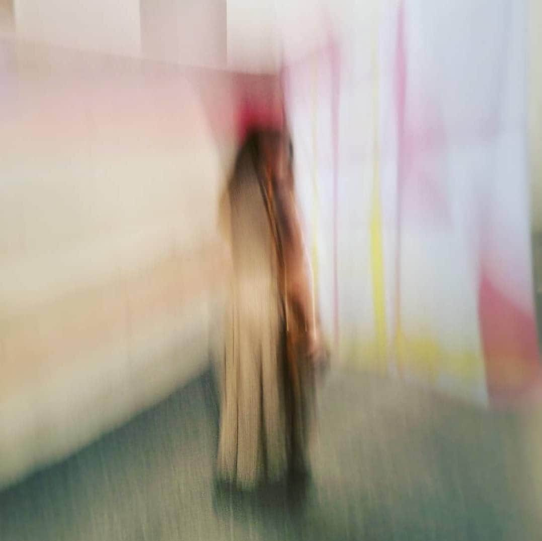 ブルックリン美術館さんのインスタグラム写真 - (ブルックリン美術館Instagram)「How would you walk across the room? Take notes on how recent visitors strutted across Eric N. Mack’s installation. Thanks to @caticonti @daytonpangborn @kayliweiss7 @deannegriswald @tiffanybal @marianaacr @darlingloria  @amy.lithimane @danielledinten and @_yammik for sharing their #mybkm moments.」4月29日 22時42分 - brooklynmuseum