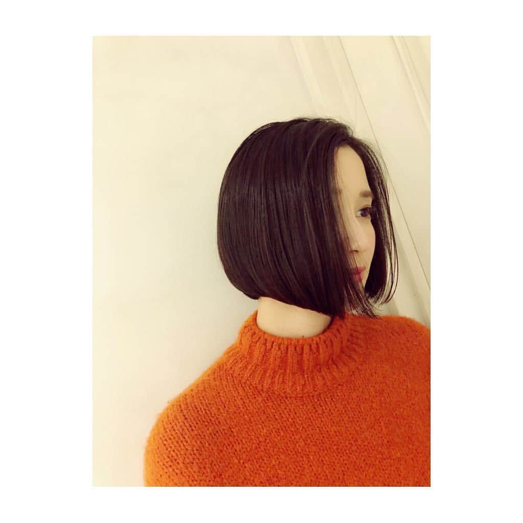 出口亜梨沙さんのインスタグラム写真 - (出口亜梨沙Instagram)「Twitterにはつぶやきましたが﻿ 髪の毛切りました😌✨﻿ ﻿ 似合ってますか😌？？笑﻿ ﻿ 湯淺さん、いつもありがとうございます🙇🏻‍♀️」4月29日 22時59分 - arisa_deguchi