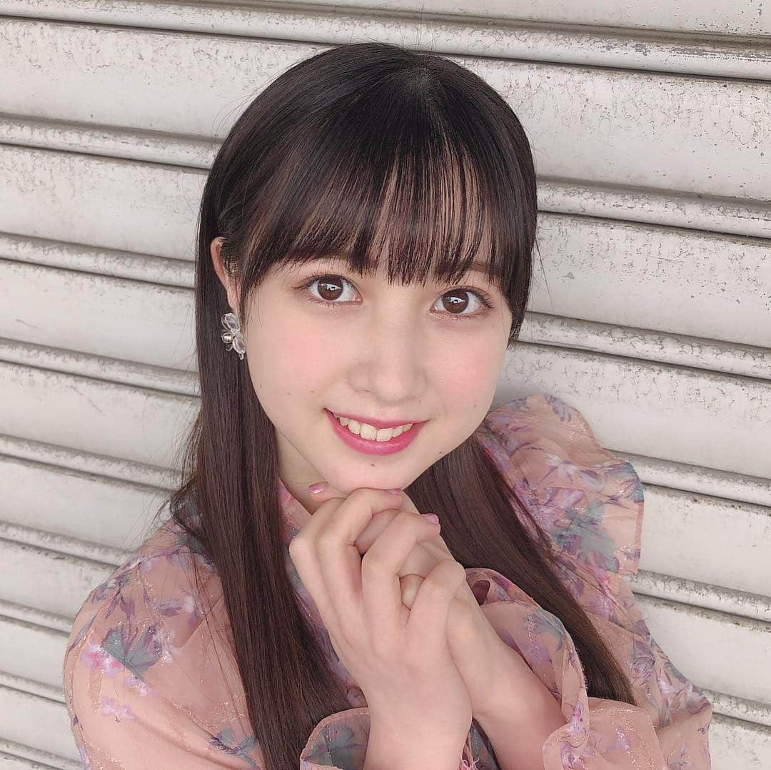 永野芹佳さんのインスタグラム写真 - (永野芹佳Instagram)「幕張メッセ握手会 ありがとうございます💁‍♀️ 今日のコーディネートは全部 渋谷の109で揃えました(^.^) お気に入りです☺️✌🏻 #握手会」4月29日 23時15分 - iroziro_serika