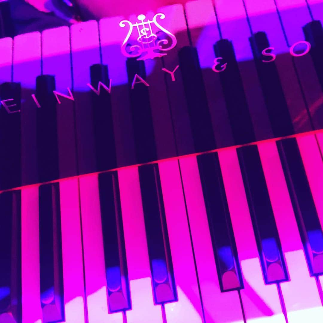 上杉洋史のインスタグラム：「534364 D #piano #steinway #venue #todayspiano #instapiano #pianophotography #iwasakihiromi #concert」