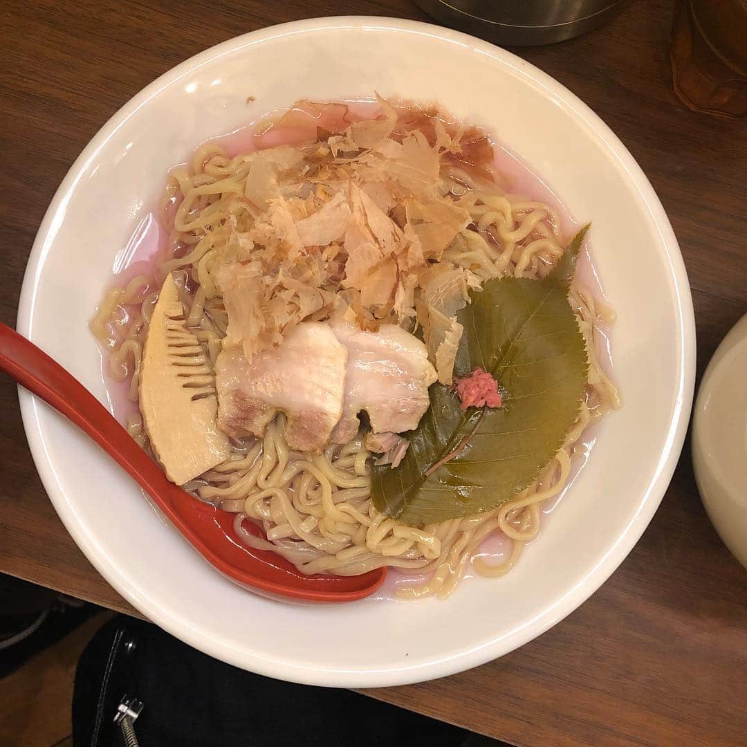 SENSEのグルメインスタ