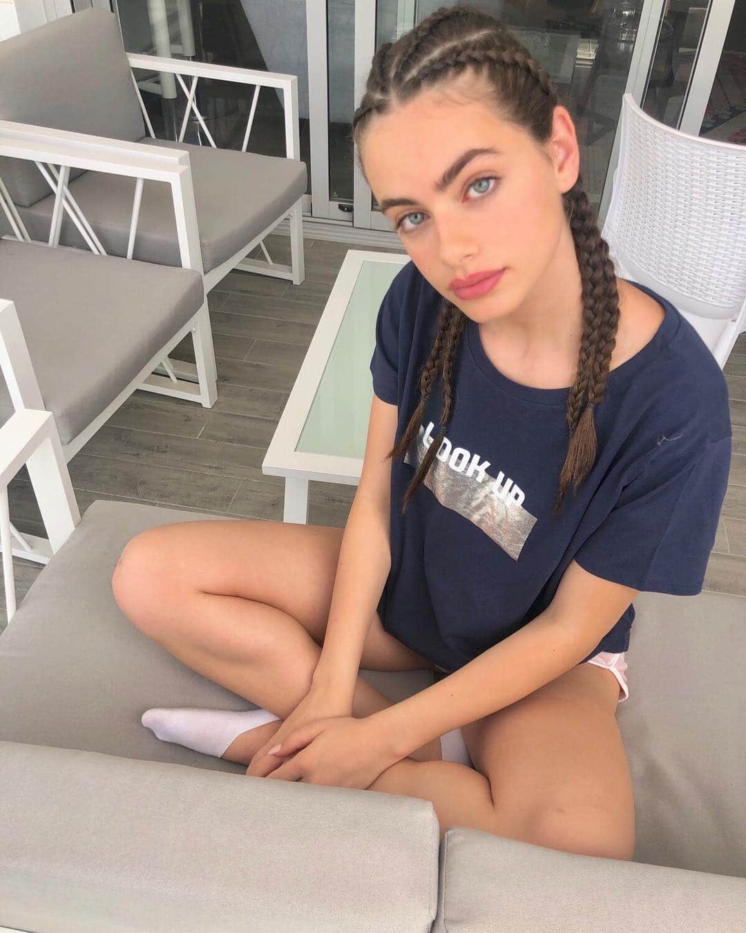 Yael Shelbiaさんのインスタグラム写真 - (Yael ShelbiaInstagram)「Look up @renuar_fashion」4月29日 17時09分 - yaelshelbia