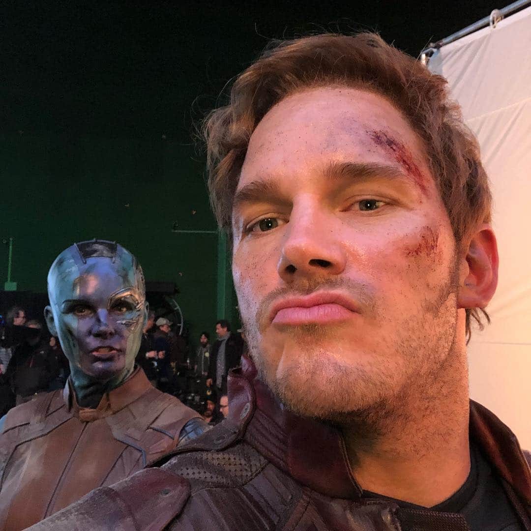 クリス・プラットさんのインスタグラム写真 - (クリス・プラットInstagram)「Just really can’t believe how well @Avengers is doing. And how good it is. I’m floored by all of it. I did the math... at about $12 per ticket, and a $1.2Billion 🤭 opening that’s ONE HUNDRED MILLION PEOPLE who watched the movie in one weekend.  I think.」4月29日 17時20分 - prattprattpratt