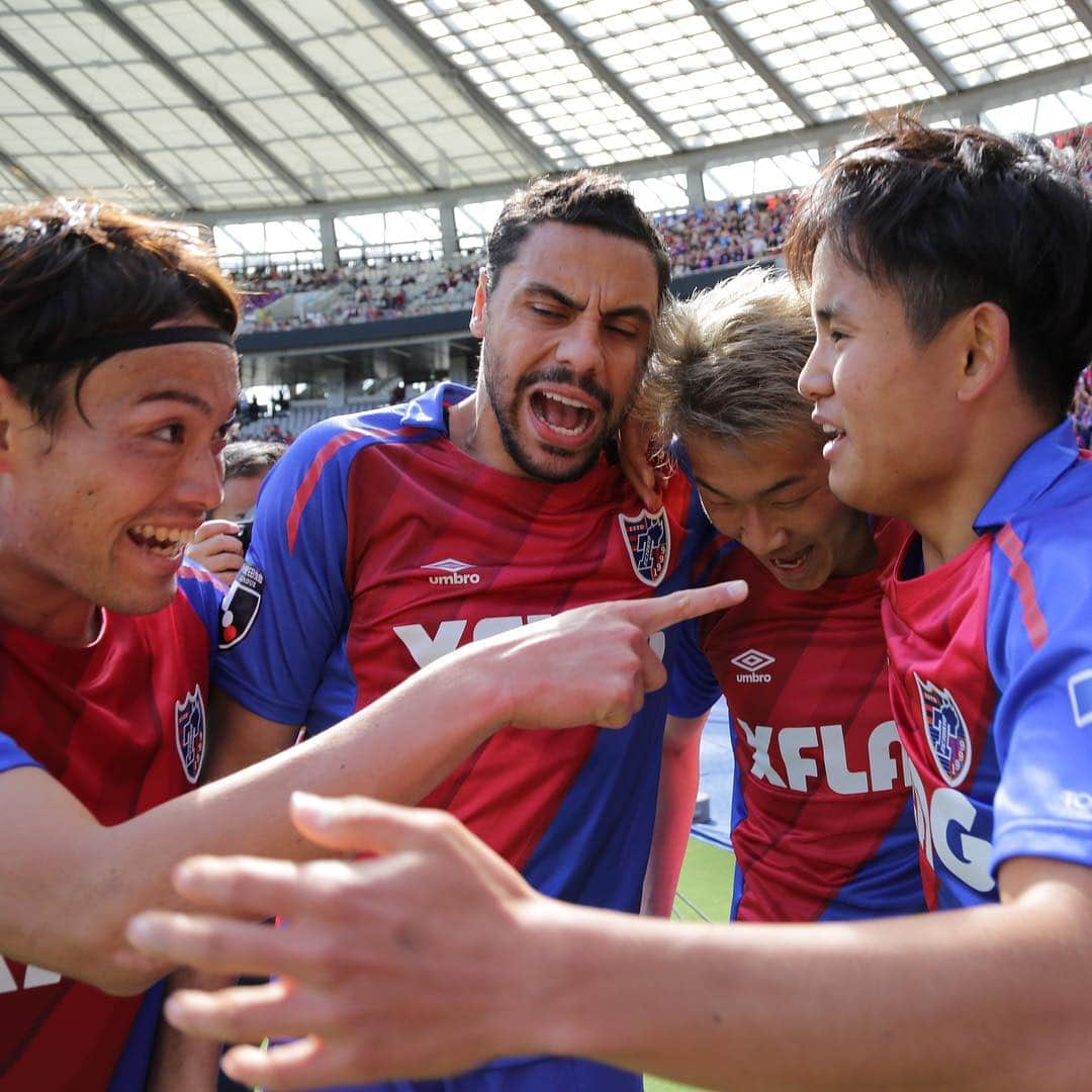 サッカーキングさんのインスタグラム写真 - (サッカーキングInstagram)「. 首位で令和迎えるのはFC東京！ （2019.04.28） . 📷Photo by J.LEAGUE/Jリーグ . #FC東京 #FCTokyo #久保建英 #永井謙佑 #ディエゴオリヴェイラ #東慶悟 #平成から令和 #平成最後 #令和最初 #平成 #令和 #コトシハJガハンパナイ #Jリーグ #JLeague #J1 #J撮り #football #サッカーキング #⚽️ #サッカー」4月29日 17時52分 - soccerkingjp