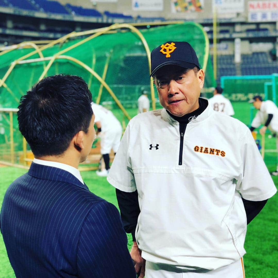 野村忠宏さんのインスタグラム写真 - (野村忠宏Instagram)「昨日、東京ドームで行われたプロ野球の「巨人 vs DeNA」を取材し、原辰徳監督に「勝負」についてお話をうかがいました🥋⚾️ #原辰徳 #監督 #巨人 #プロ野球 #東京ドーム #フジテレビ #野村忠宏 #柔道 #個人軍じゃなく巨人軍 #勝利 #執念」4月29日 18時47分 - nomura60kg