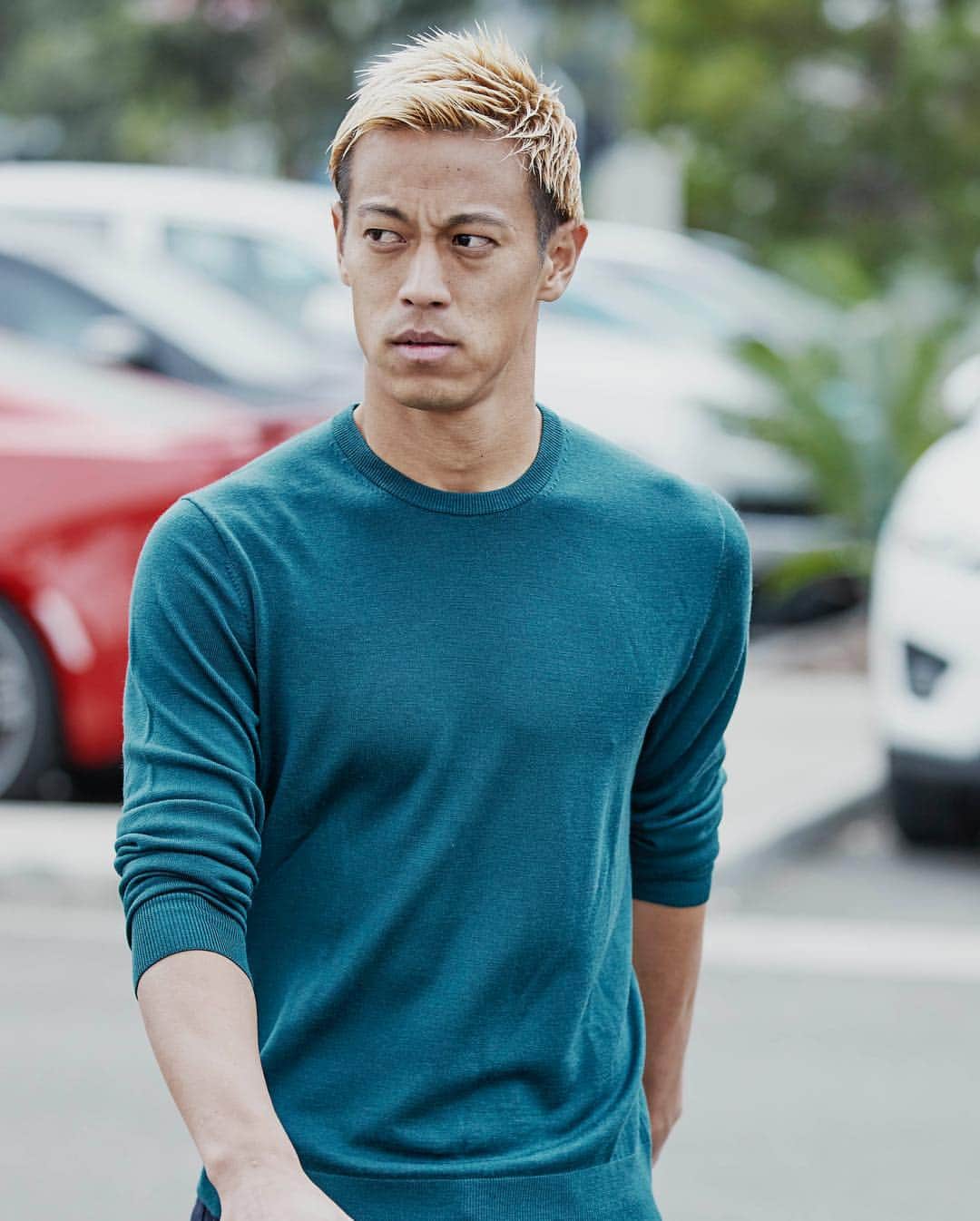 本田圭佑さんのインスタグラム写真 - (本田圭佑Instagram)「#wearing #blueandgreen」4月29日 19時15分 - keisukehonda