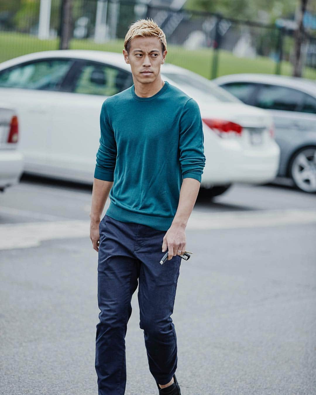 本田圭佑さんのインスタグラム写真 - (本田圭佑Instagram)「#wearing #blueandgreen」4月29日 19時15分 - keisukehonda