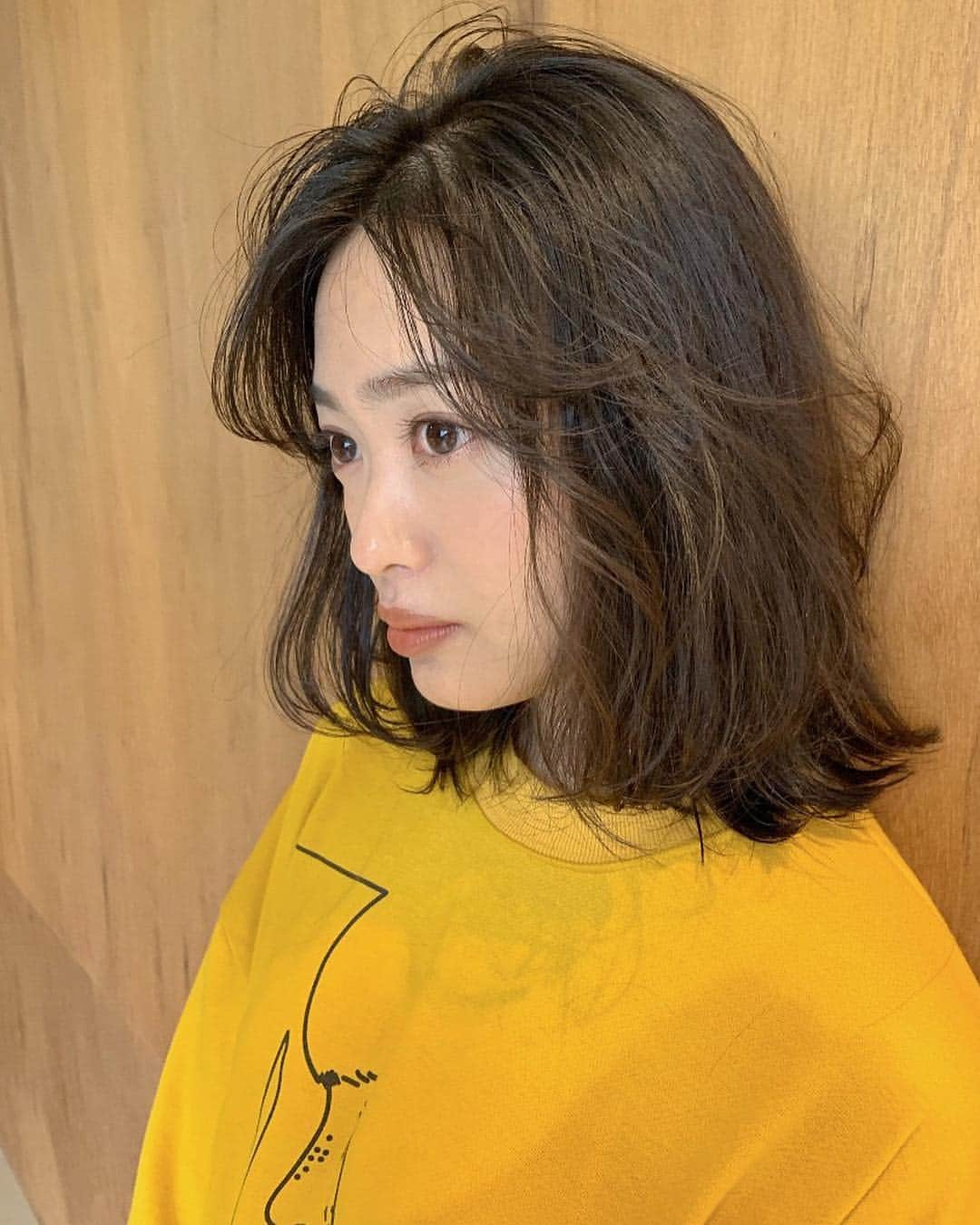 北原里英さんのインスタグラム写真 - (北原里英Instagram)「昨日気付いてもらえたかな🥰？ 髪切りました〜✂︎ 結構いきました！ AKB入ってからこんな短いの初めてじゃないだろうか。 伸ばしてた前髪もようやく言うこと聞きはじめて。 だいぶ印象変わったんじゃないかな🥰 自分的には気に入ってる👌🏻 どうかしらー . . #newhair  #kate」4月29日 19時41分 - rie_kitahara_3