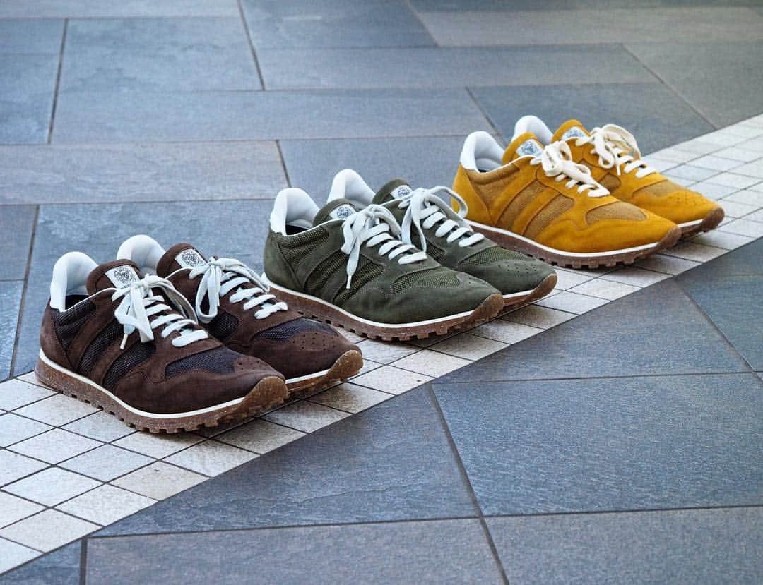 アルベルトファッシャーニさんのインスタグラム写真 - (アルベルトファッシャーニInstagram)「Pick and choose your colour from our sneakers collection.  Available on our website.  Link in bio.  #albertofasciani #sneakerscollection #sneakersaddicted #colouredshoes #sscollection #luxurywear #italianshoes #madeinitaly🇮🇹 #handmadesneakers #everydayoutfit #primaveraestate」4月29日 19時44分 - albertofasciani_official