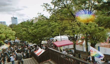 篠崎こころのインスタグラム：「人がその人の人生の中で 誰を愛そうが本当に自由🌈  好きになった人を好きでいていい  たった1回の人生 好きに恋して愛して着飾って 自分らしく生きていくことの権利ってまじで誰にでもあるよね  私達はそういう時代に生まれてきたはず🙂  みんなで幸せになろうね🏳️‍🌈✌️ #trp2019」