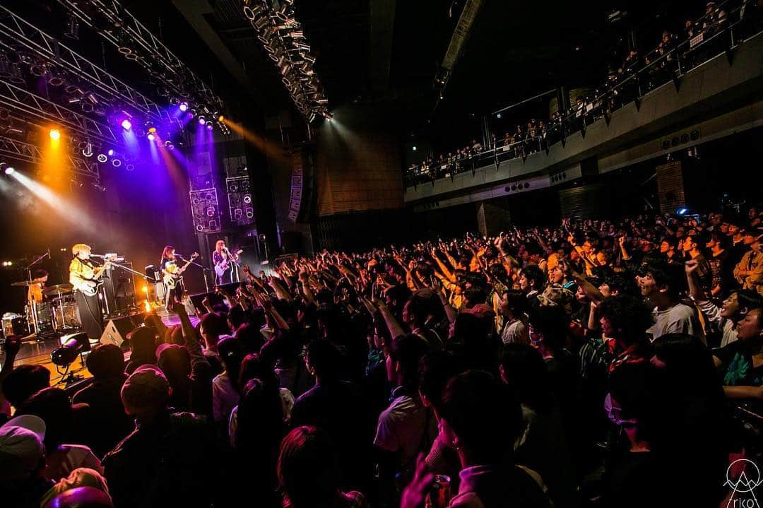 tricotさんのインスタグラム写真 - (tricotInstagram)「4.28.19 DAIHANSYASAI Tour. TSUTAYA O-EAST,Tokyo Shibuya. Pic : @kaooochi1226  #tricot #tricotband」4月29日 20時10分 - tricot_band_jp