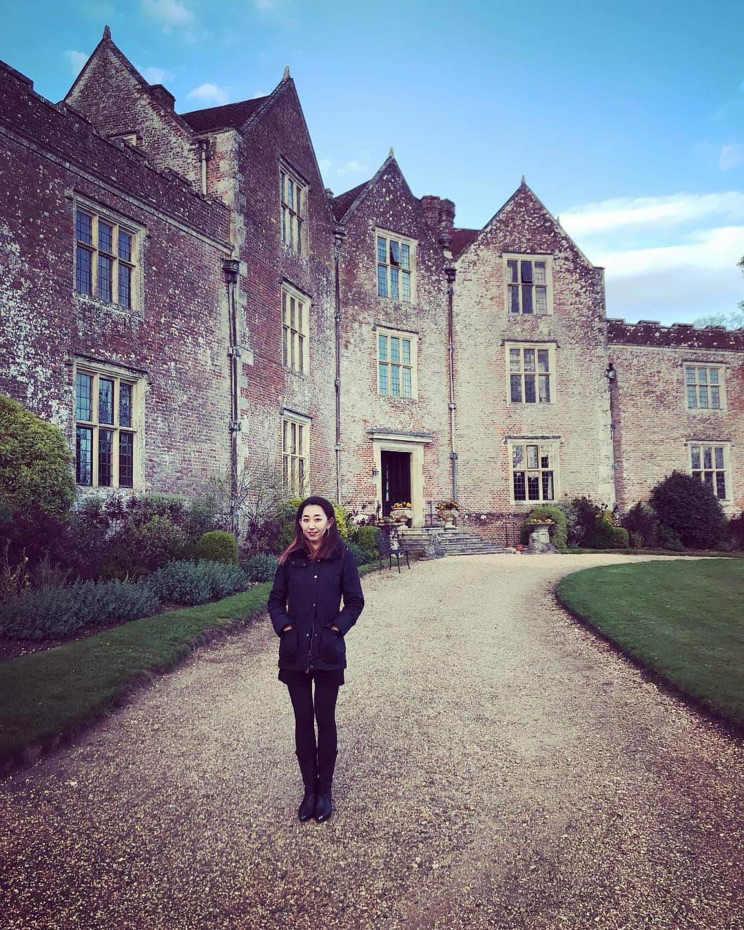 Rie fuさんのインスタグラム写真 - (Rie fuInstagram)「Weekend at New Forest & Salisbury 週末は車で１時間半ほどのニュー・フォレストと、あの有名なマグナカルタがあるソールズベリー大聖堂へ。 #uk #england #weekend #trip #salisburycathedral #newforest #イギリス #旅 #サルスベリ」4月29日 20時20分 - riefuofficial