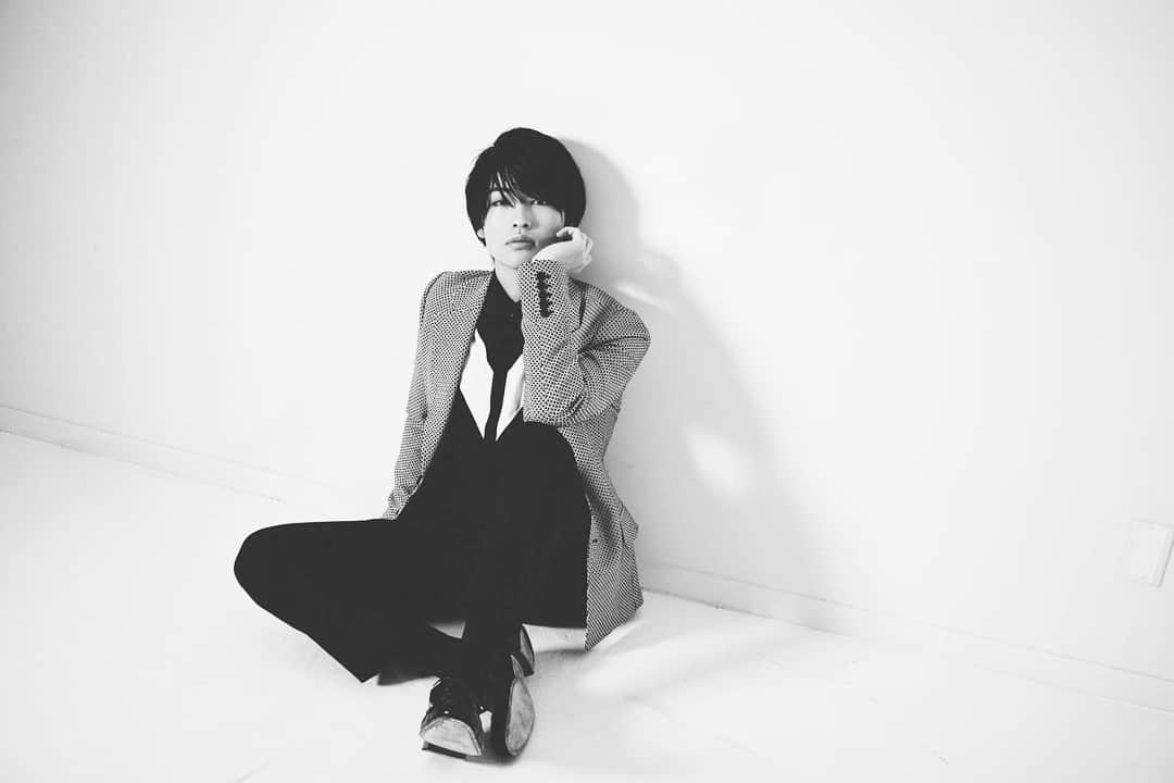 増子敦貴さんのインスタグラム写真 - (増子敦貴Instagram)「5月11日にイベントが決まりました。  お待ちしていますね😊  https://ceno.jp/VANQUISH/topics/190429_va_a-books  #abooks #VANQUISH #増子敦貴 #instagood #オフショっと」4月29日 20時40分 - atsuki_mashiko