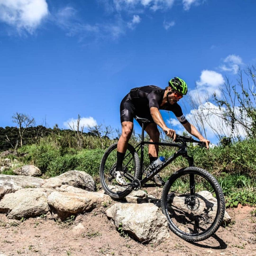 Rodrigo Hilbertさんのインスタグラム写真 - (Rodrigo HilbertInstagram)「Deu p sofrer um pouco no reconhecimento da pista do @cmtbfestival  parabéns a todos os envolvidos, ta incrível!!!! Valeu @cannondalebr」4月29日 22時36分 - rodrigohilbert