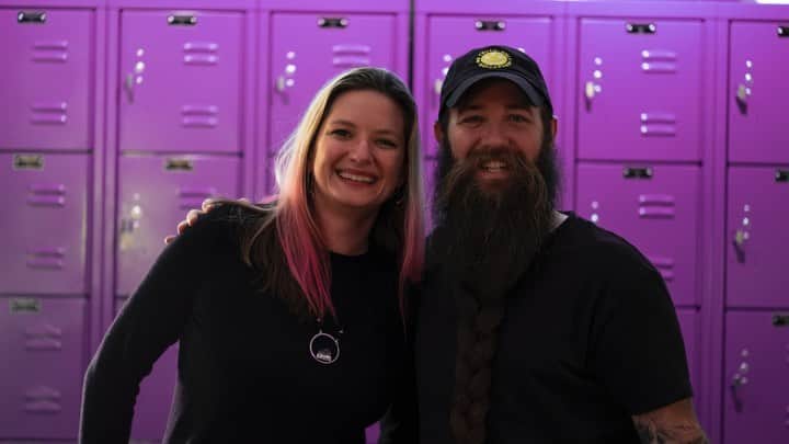 Dream Beardのインスタグラム：「A look behind the door of the wonderfully, magically, talented, founder of @tinydoorsatl  To my mystified time with @urbnpop talking about art, life, and the massive anxiety attack I had hours prior to the recording.  Getting to spend time with long time friend @mattsheren where shit got super real with a side plate of laughs and @tpain tour stories.  Such an honor talking to each guest I have on and gaining new perspectives on life. #lifegetshairy #tinydoorsatl #urbnpop #consciousness #podcast #atlanta」