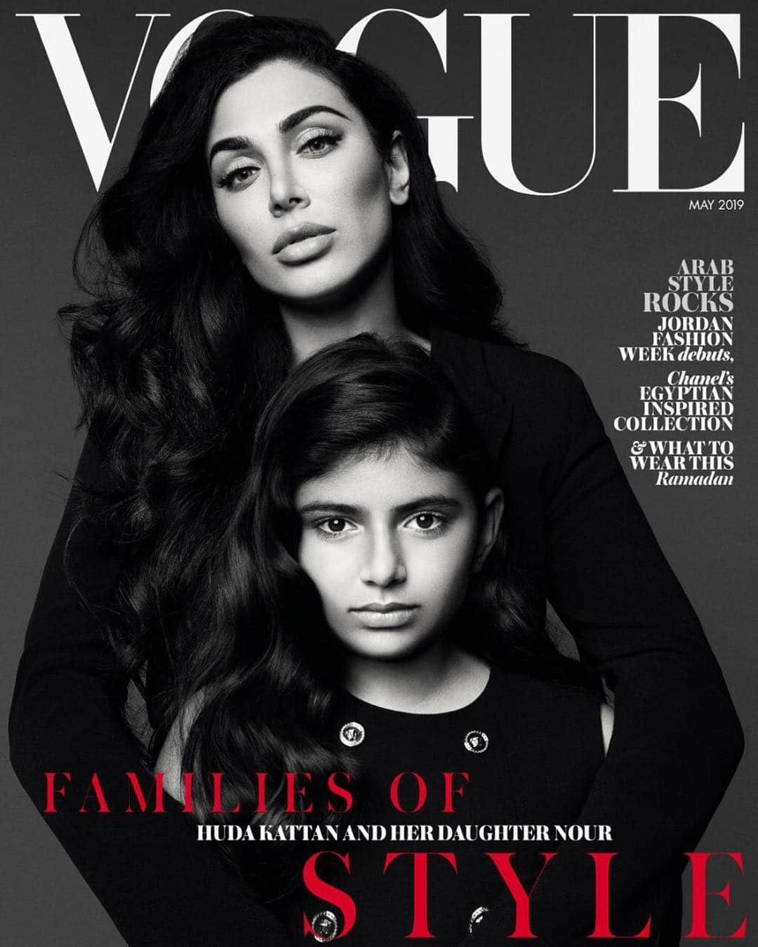 Huda Kattanさんのインスタグラム写真 - (Huda KattanInstagram)「Repost @huda Ahhhhhh!!!! @nourgiselle and me on the cover of @voguearabia 🙏🏽🙏🏽🙏🏽🙏🏽 such a dream! Thank you @voguearabia Editor-in-Chief Manuel Arnaut (@mrarnaut) | Photography: Domen/Van De Velde (@domenvandevelde) | Fashion Director: Katie Trotter (@katieellentrotter) | Hair & Makeup: Magdalena Loza (@magdalenaloza)」4月30日 0時44分 - hudabeauty