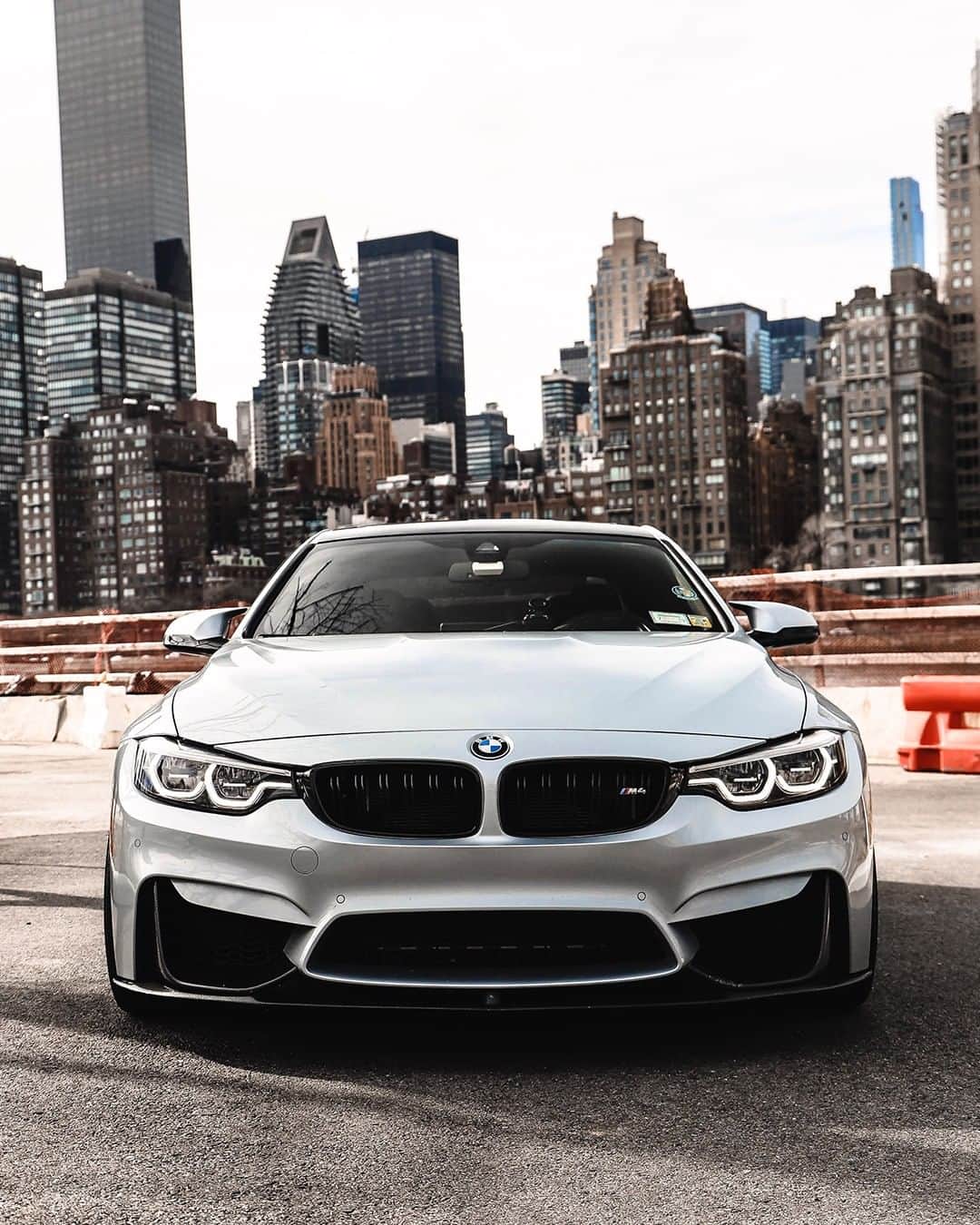 BMWのインスタグラム：「Intended for being the top player of all competitions. The BMW M4 Coupé #BMWRepost @mattlaroca @chq_m4te #BMW #M4 #BMWM __ BMW M4 Coupé: Fuel consumption in l/100 km (combined): 10.0 - 9.9. CO2 emissions in g/km (combined): 227 - 225. The values of fuel consumptions, CO2 emissions and energy consumptions shown were determined according to the European Regulation (EC) 715/2007 in the version applicable at the time of type approval. The figures refer to a vehicle with basic configuration in Germany and the range shown considers optional equipment and the different size of wheels and tires available on the selected model. The values of the vehicles are already based on the new WLTP regulation and are translated back into NEDC-equivalent values in order to ensure the comparison between the vehicles. [With respect to these vehicles, for vehicle related taxes or other duties based (at least inter alia) on CO2-emissions the CO2 values may differ to the values stated here.] The values of the vehicles are preliminary. The CO2 efficiency specifications are determined according to Directive 1999/94/EC and the European Regulation in its current version applicable. The values shown are based on the fuel consumption, CO2 values and energy consumptions according to the NEDC cycle for the classification. For further information about the official fuel consumption and the specific CO2 emission of new passenger cars can be taken out of the „handbook of fuel consumption, the CO2 emission and power consumption of new passenger cars“, which is available at all selling points and at https://www.dat.de/angebote/verlagsprodukte/leitfaden-kraftstoffverbrauch.html.」