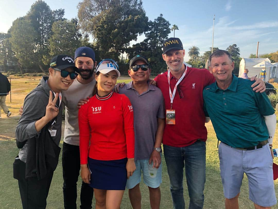 パク・ヒヨンさんのインスタグラム写真 - (パク・ヒヨンInstagram)「My #crew thank you friends!  You guys have good vibes for me 🎼. #hugelairpremialaopen @lpga_la」4月30日 1時30分 - heeyounglpga