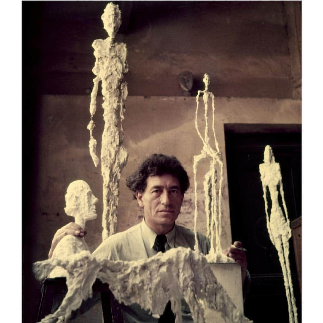 THE ROWさんのインスタグラム写真 - (THE ROWInstagram)「Gordon Parks; 'Alberto Giacometti Surrounded by Sculptures in his Studio', 1952」4月30日 3時07分 - therow