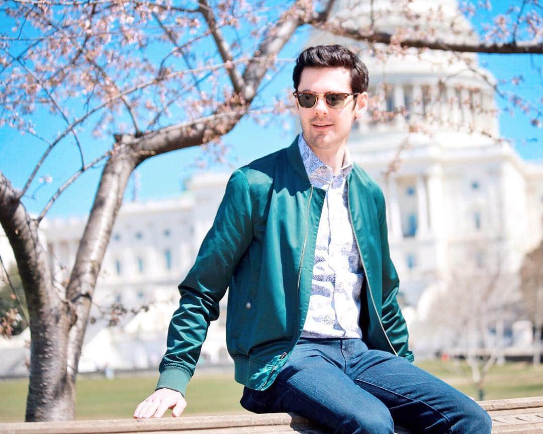 ブレンダン・ロビンソンさんのインスタグラム写真 - (ブレンダン・ロビンソンInstagram)「Playing #tourist at the Capitol! | Where are you #traveling next? . . . Pics by @heartthrobsuave | Shirt by @ted_baker_menswear, Jacket by @bonobos . . . #travel #sightseeing #explorer #washingtondc #uscapitol #goodtimes #adventure」4月30日 3時29分 - brendanrobinson