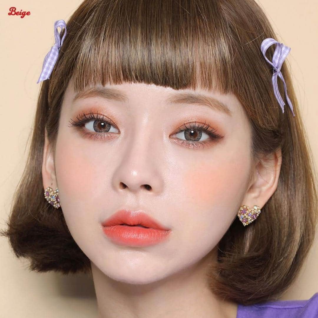 Chuuのインスタグラム：「오늘도 베이지츄로 메컵하기!🧡💛」