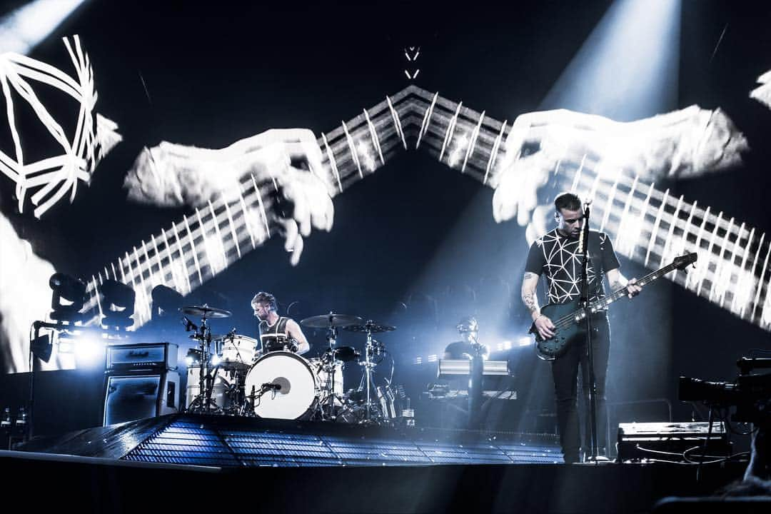 MUSEさんのインスタグラム写真 - (MUSEInstagram)「#simulationtheoryworldtour fan photo by  @palomash_」4月30日 3時53分 - muse