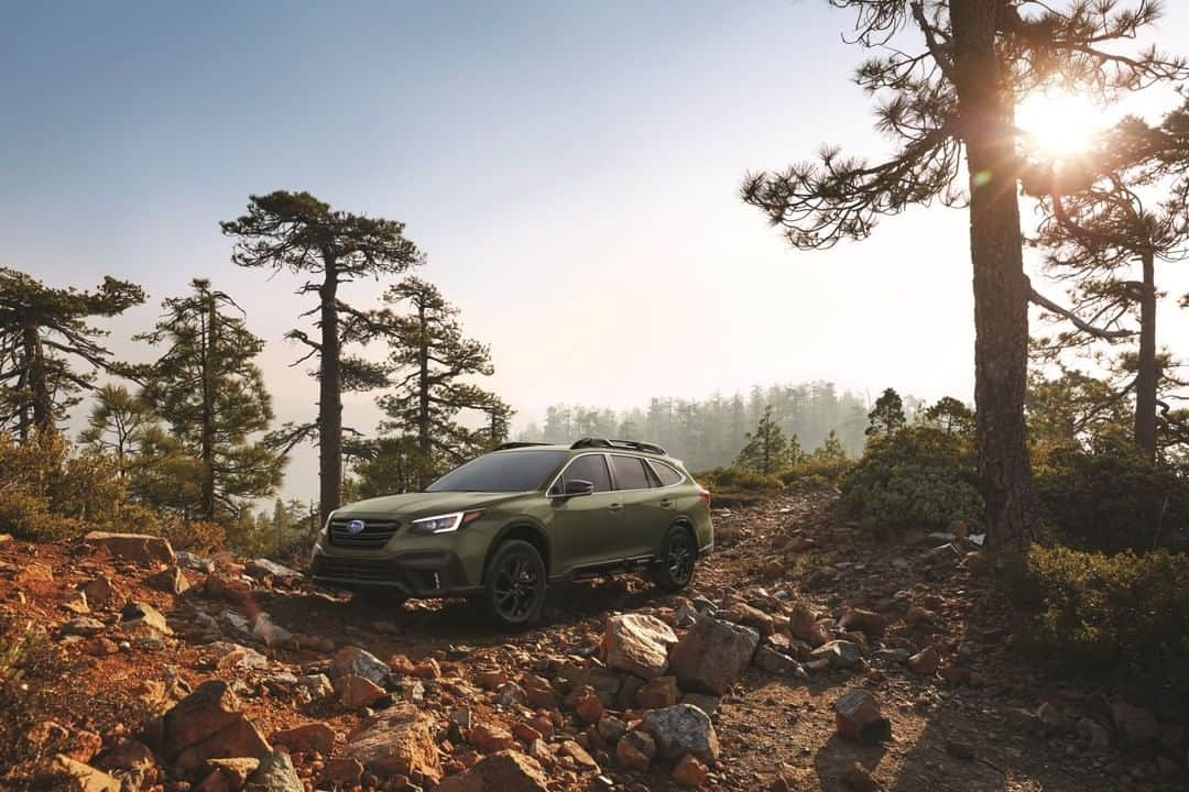 Subaru of Americaさんのインスタグラム写真 - (Subaru of AmericaInstagram)「Introducing the all-new 2020 Subaru Outback. Go where love takes you. Click the link in our bio to sign up for updates. #SubaruOutback」4月30日 4時39分 - subaru_usa