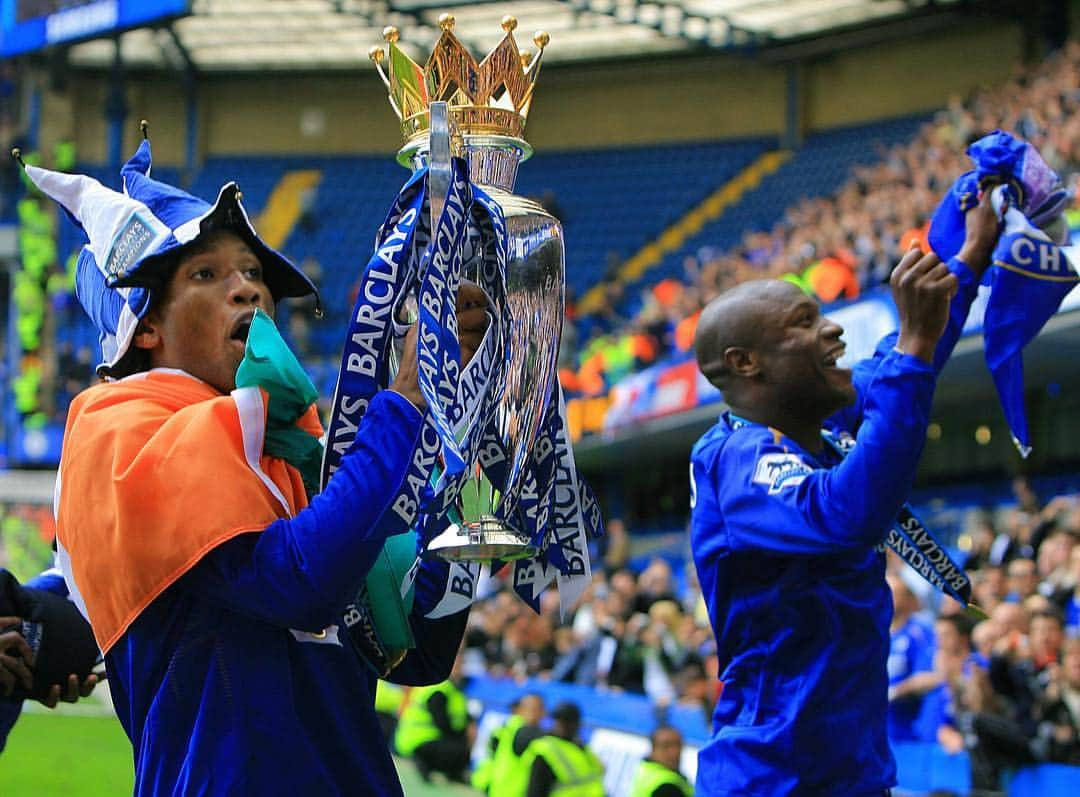 チェルシーFCさんのインスタグラム写真 - (チェルシーFCInstagram)「We beat Manchester United 3-0 on this day in 2006 to clinch a second successive #PremierLeague title! 🏆 #CFC #Chelsea」4月30日 5時17分 - chelseafc