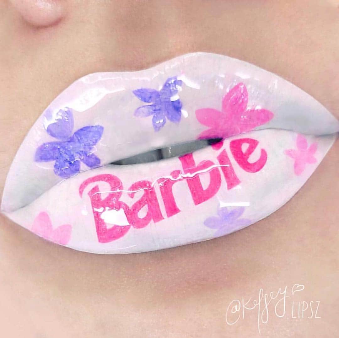 Jeffree Star Cosmeticsさんのインスタグラム写真 - (Jeffree Star CosmeticsInstagram)「BARBIE TINGZ 🌸🌸 I’m a #Barbie girl living in a Barbie world is on repeat ⭐️⭐️ @kelseylipsz used #velourliquidlipstick shades ‘Diva’ & ‘I’m Royalty’ for this plastic pout 💋💋 #jeffreestarcosmetics #lipart #pink」4月30日 6時01分 - jeffreestarcosmetics