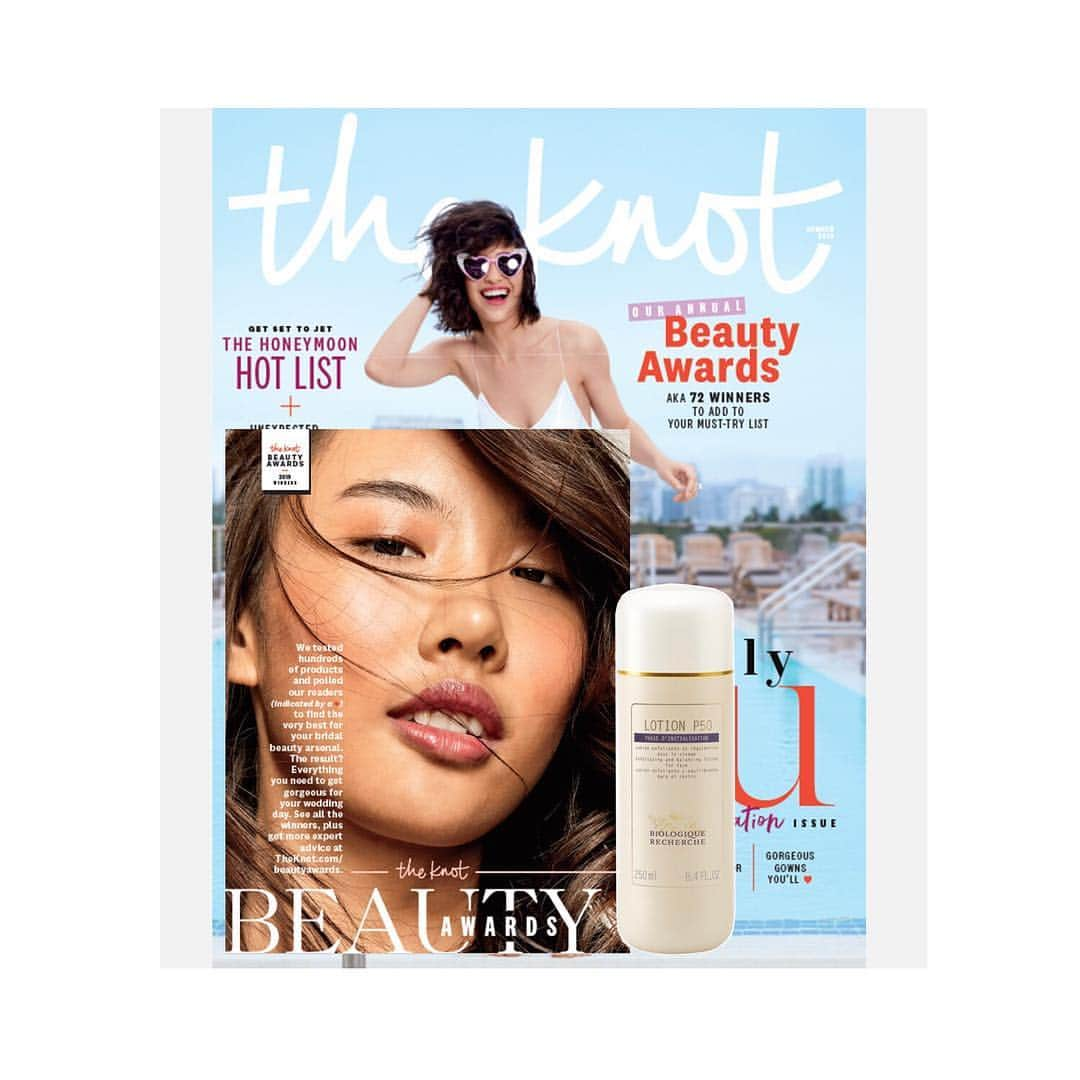 Biologique Recherche USAさんのインスタグラム写真 - (Biologique Recherche USAInstagram)「We are excited to share that Biologique Recherche Lotion P50 is a winner in @theknot ’s 2019 Beauty Awards featured in the Summer 2019 issue! Hand-selected specifically for brides, this prestigious awards program honors the best of the best in wedding beauty. Read more through link in bio. • • • #biologiquerecherche #passion #expert #beauty #skin #skincare #facecare #followyourskininstant #buildingbetterskin #skininstant #crememasquevernix #facecare #lotionp50 #theknot #beautyawards2019 #besttoner #toner #weddingbeauty #treatyourskin」4月30日 7時10分 - biologique_recherche_usa