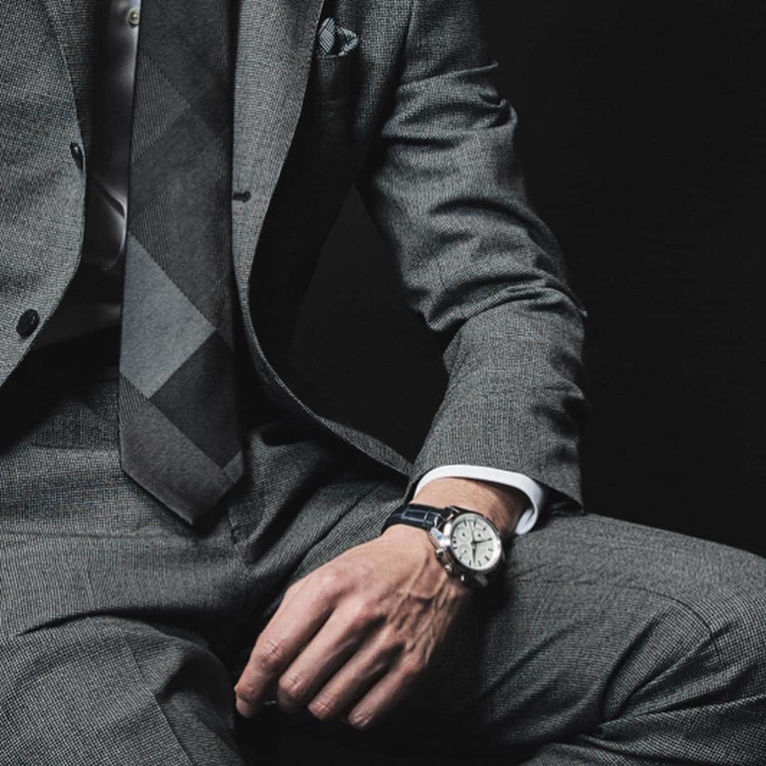 Maker's Watch Knotさんのインスタグラム写真 - (Maker's Watch KnotInstagram)「日本で製造された高精度のハイビートムーブメント、 高度な金属加工技術から生み出されるケース、 日本人の魂と業が注ぎ込まれた、世界に誇る、リアルプライスなKnotの日本製機械式腕時計。  #knotwatch #knot #wristwear #wristwatch #automatic #madeinjapan #ノット #腕時計 #時計 #機械式時計 #日本製 #メイドインジャパン」4月30日 17時03分 - makers_watch_knot