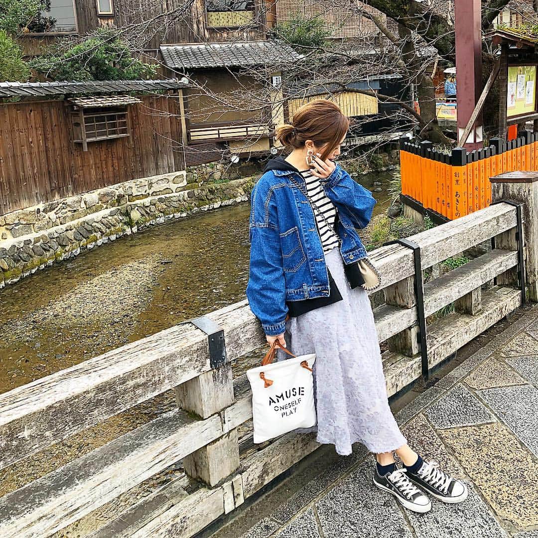 ❁coco❁さんのインスタグラム写真 - (❁coco❁Instagram)「【平成最後の旅行♡】 3月に行った大好きな友達との  大阪→ 京都旅行は 平成最後の一番の思い出！ 最高に楽しかったなあ♡ 令和にまたいきたいぞー！ お団子、美味しかったなあ😋✨ ・ #平成最後 #平成最後の日 #令和 #平成の思い出 #大阪旅行 #京都旅行 #女子旅 #タビジョ #旅行好きな人と繋がりたい #旅行大好き #旅行コーデ  #旅好きな人と繋がりたい #旅好き女子 #ママ友 #ママコーデ  #カフェ巡り #カフェ好き #カフェスタグラム #インスタ映え  #大阪カフェ #大阪グルメ  #京都グルメ #京都カフェ  #osakajapan #kyotojapan #japantrip #japan_of_insta  #アラビカコーヒー #アラビカ京都」4月30日 17時47分 - rococo39